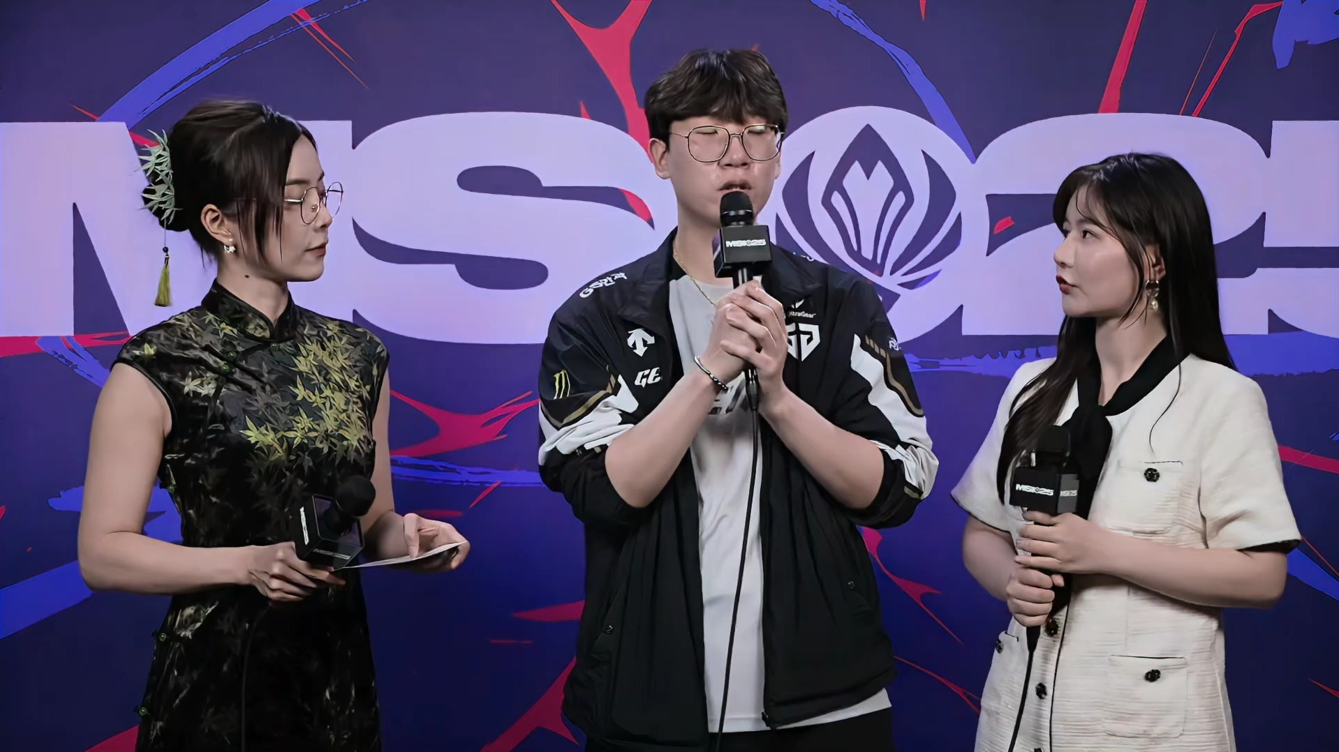 关于CLG险胜GEN，Ruler线上压制力十足鏖战多局2025世界赛，留下经典瞬间的信息