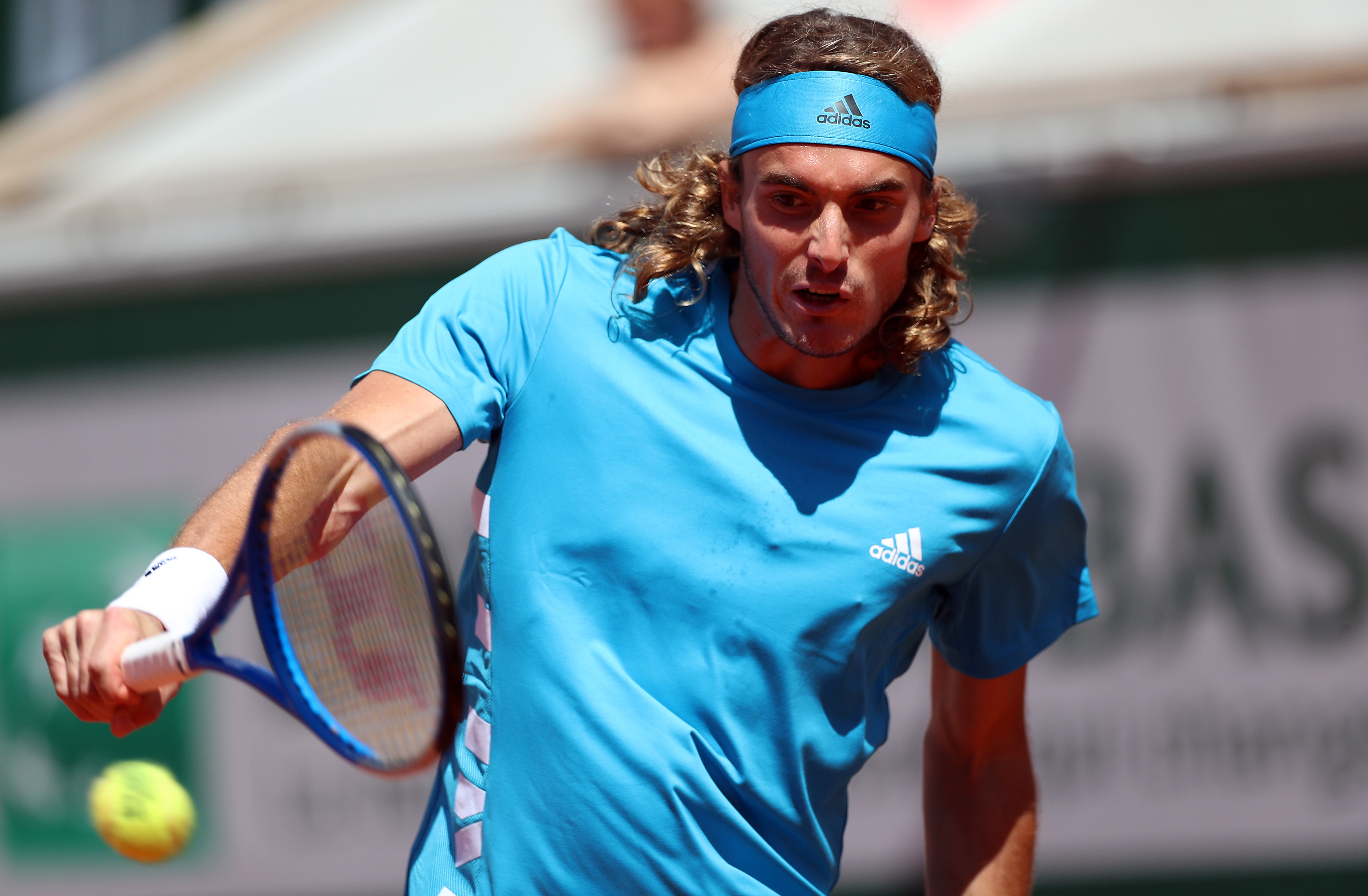 澳大利亚网球队血洗法国网球队，西西帕斯关键制胜的简单介绍