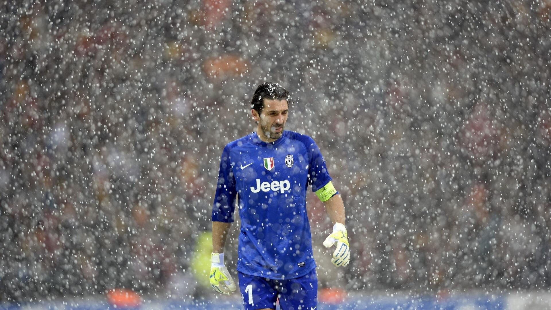 篮球新秩序确立，当深圳新军掀翻太阳，小贾伦·杰克逊已成西决新王