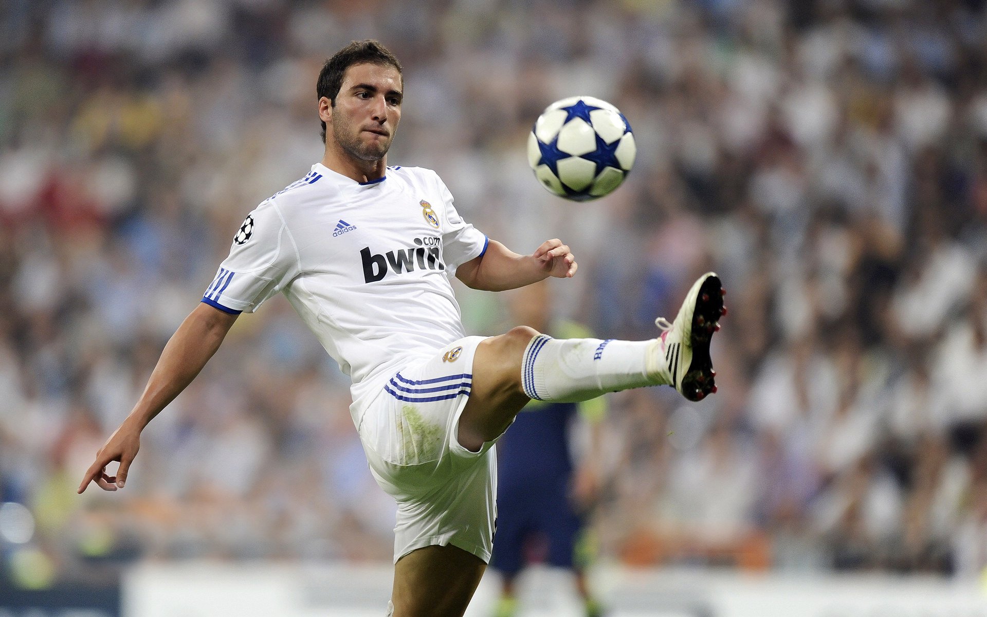 铁血步行者掀翻热火！杰伦·格林用绝对实力宣告新王当立！