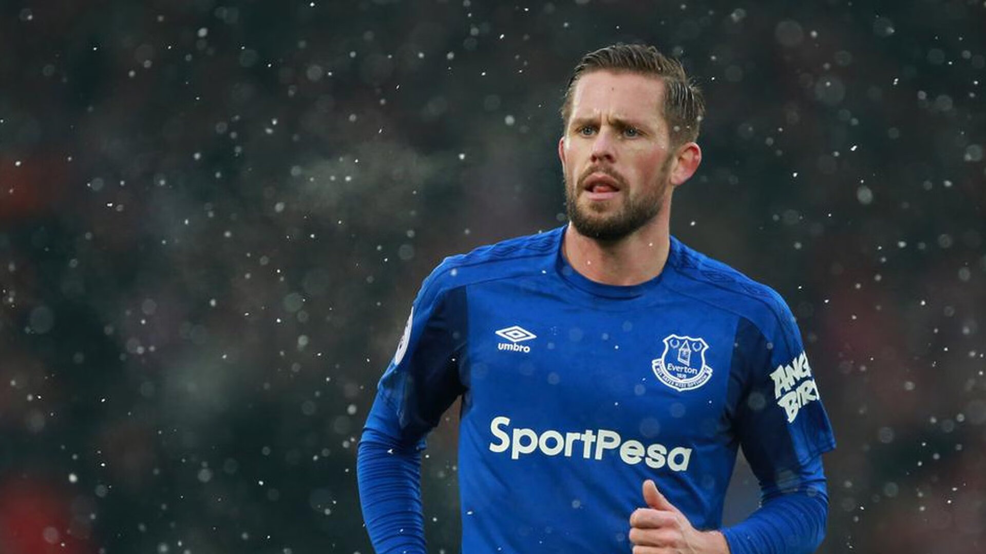 猛龙稳扎稳打力克独行侠，关键先生霍勒迪诠释何为大心脏