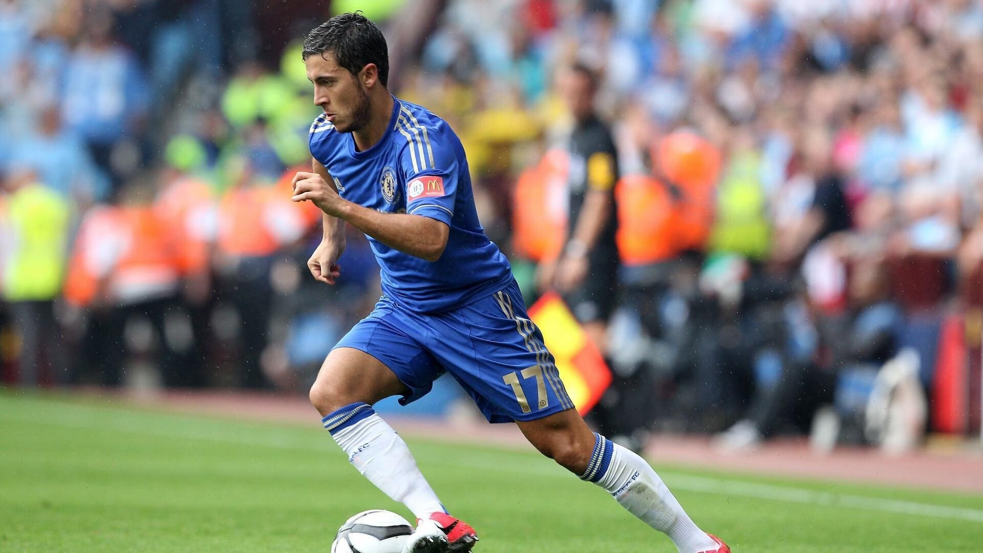 德国战车碾碎黑马神话！特奥化身后防铁闸+进攻引擎，对手绝望三问，这怎么防？