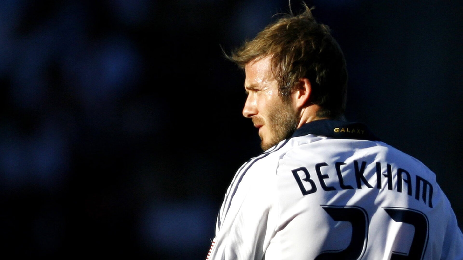 史诗级统治力!武切维奇碾碎雷霆内线,马刺收获赛季最强音